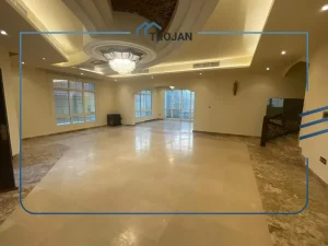 Luxury main living hall with chandelier in a 5 bedroom villa for rent in Al Barsha, Dubai