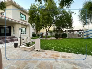 Spacious private garden and backyard of a 5 bedroom villa for rent in Al Barsha, Dubai