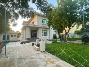 Spacious 5 bedroom villa for rent in Dubai featuring a private garden and elegant exterior design